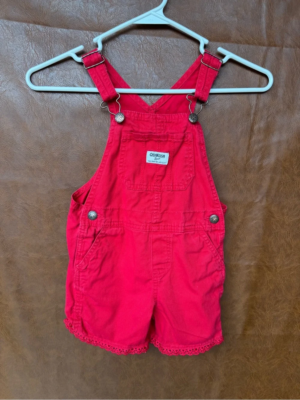 OshKosh B’Gosh Girls 4T Red Shortalls Overall Shorts Eyelet Scallop Bib